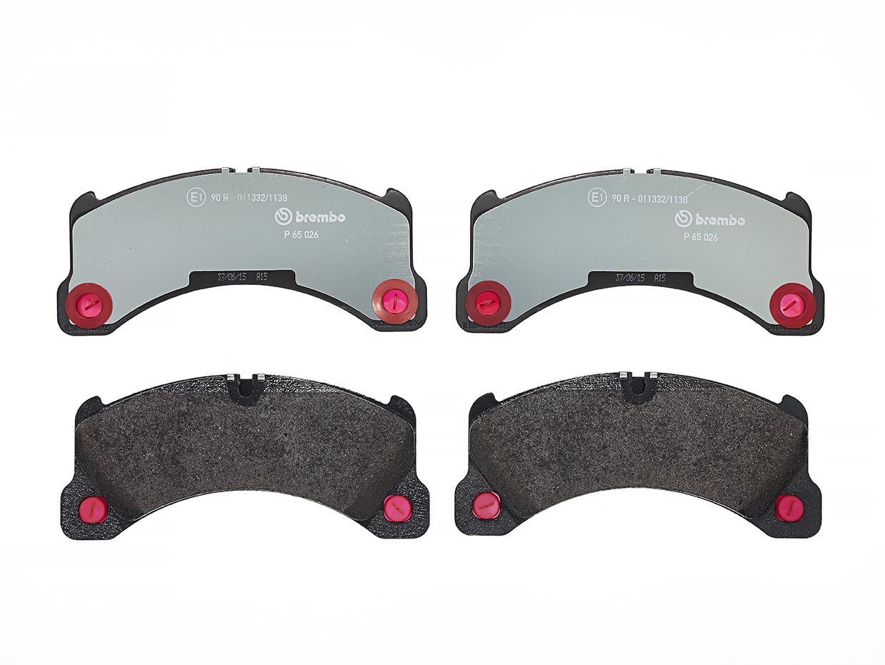 Колодки гальмівні дискові PORSCHE CAYENNE (92A) 3.6 2010.05- BREMBO (P65026) BREMBO фото 2