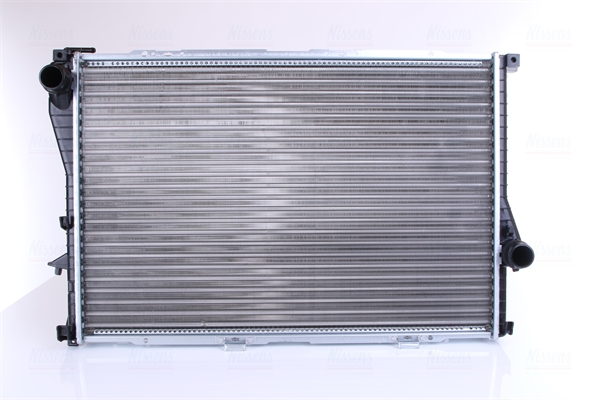 Радіатор охолоджування BMW 7 E38 (94-) 740 I|BMW 7 E38 (94-) 735 IL|BMW 7 E38 (94-) 735 NISSENS (60648) Nissens фото 2